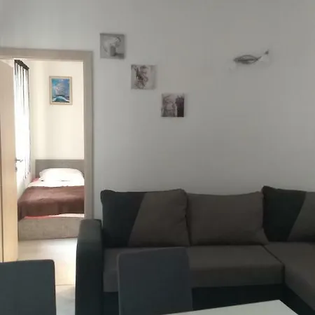 Danijel Apartment Novi Vinodolski Exterior photo